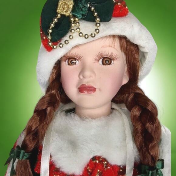 Cathay Collection Winter Porcelain Doll Name "Eia" Vintage #494/5000 COA Paper - Picture 3 of 8